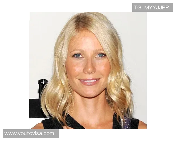 高冷女神与足球明星头像的完美结合展现独特魅力与个性风采