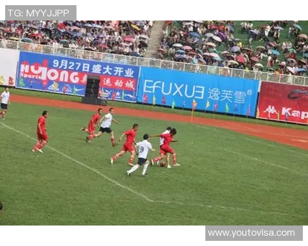 全球足球明星与顶级球队深度解析与推荐 全球足球明星与顶级球队深度解析与推荐