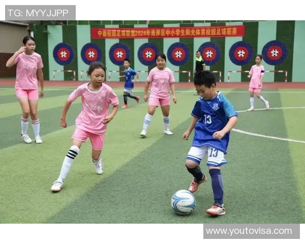 南岸区校园足球明星培养计划助力青少年全面发展与成长